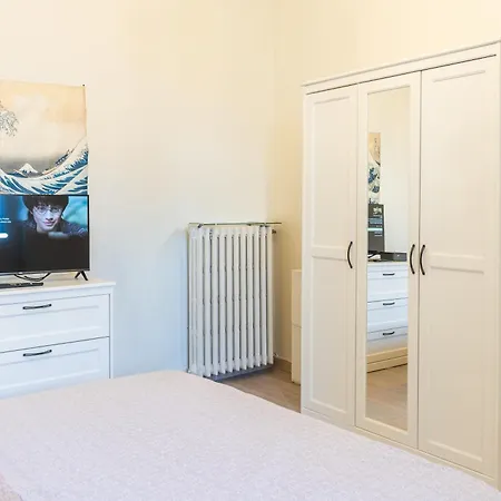 Apartmán Zen Jacuzzi Retreat Mit Terrasse, Garage, Klimaanlage, 24 - 7 Check-in, Netflix Und Casale Monferrato