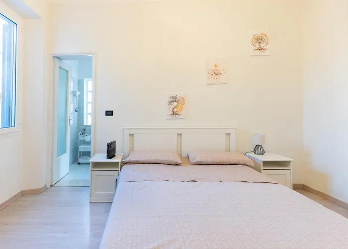 Zen Jacuzzi Retreat Mit Terrasse Garage Und 24 7 Check In Netflix Und 아파트 *