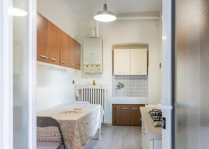 Zen Jacuzzi Retreat Mit Terrasse Garage Und 24 7 Check In Netflix Und 아파트 카살레몬페라토