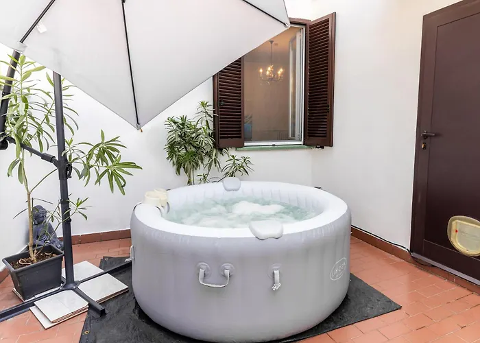 아파트 Zen Jacuzzi Retreat Mit Terrasse Garage Und 24 7 Check In Netflix Und 카살레몬페라토